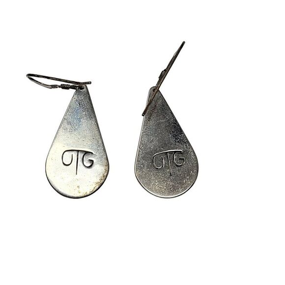 Vintage Signed TG Sterling Silver Drop Dangle Earrings Hammered Tear Drop - Picture 2 of 8